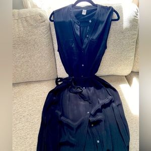 Gap Size Large Black Maxi Shirtdress